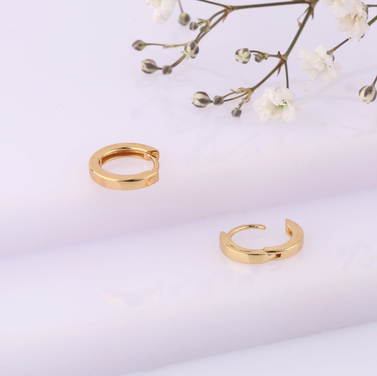 Dainty Square Edge Plain Huggie Hoop Earrings