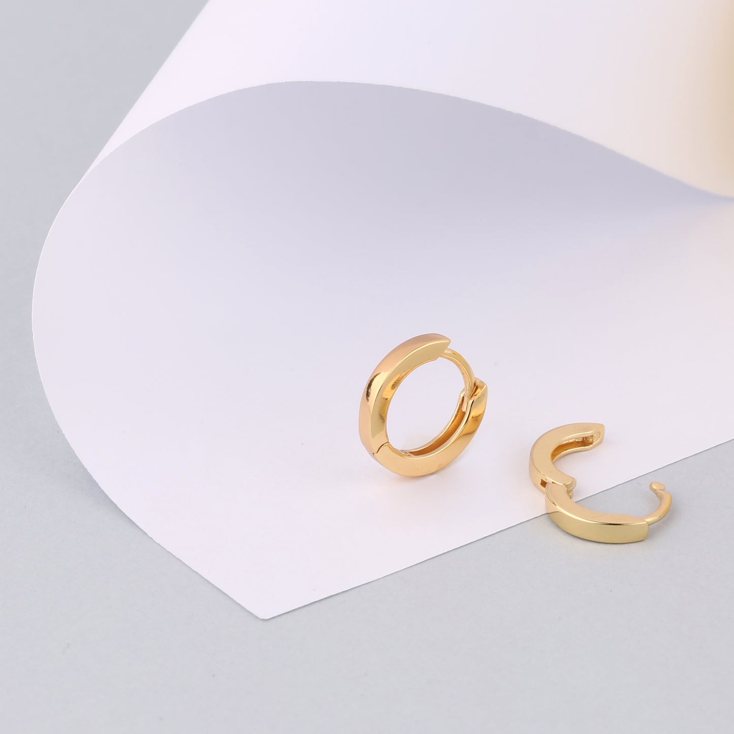 Dainty Square Edge Plain Huggie Hoop Earrings